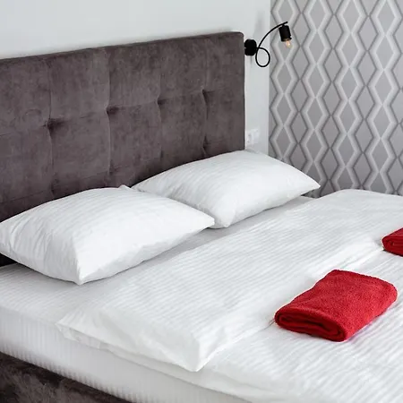 з парковкою Apartment Lviv