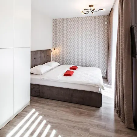 Apartment з парковкою